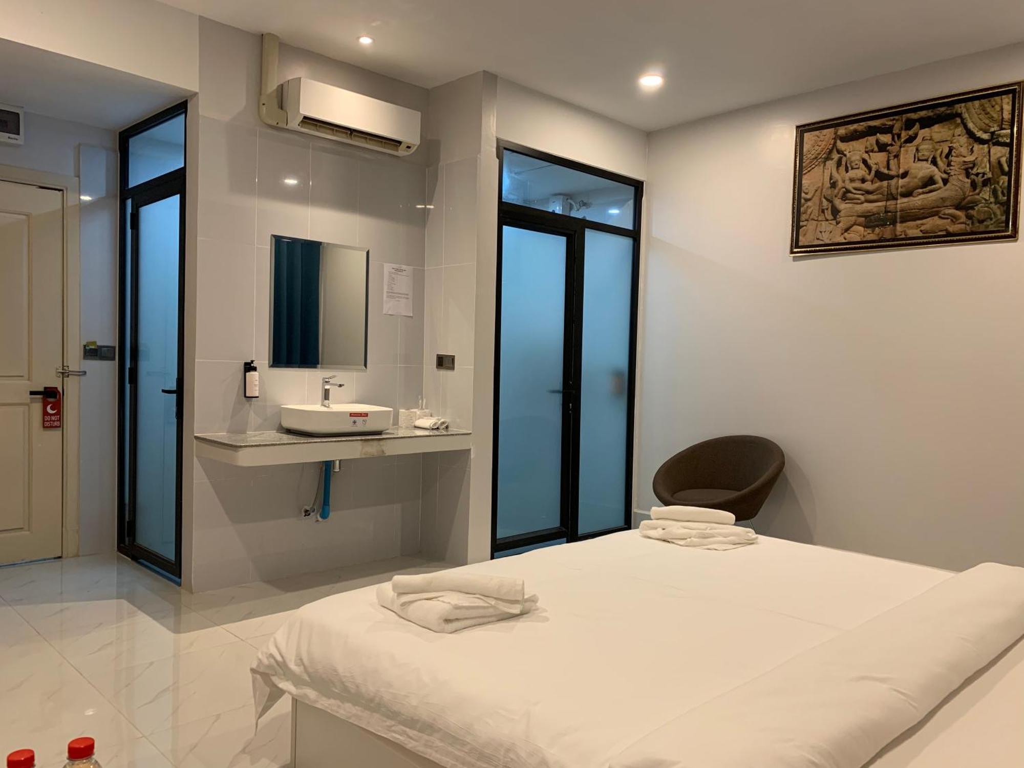 Nico'S Hotel And Skybar Siem Reap Exterior foto